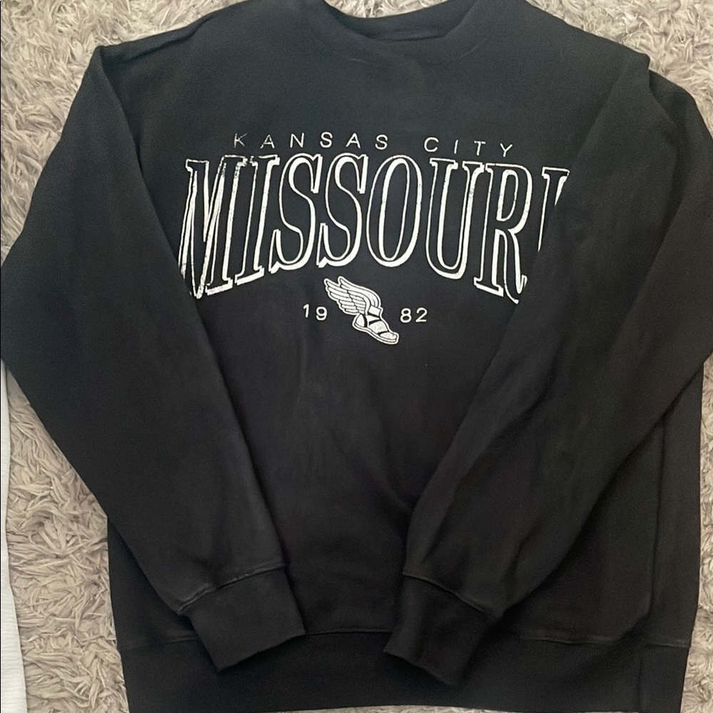 Ardene Graphic Sweatshirt
